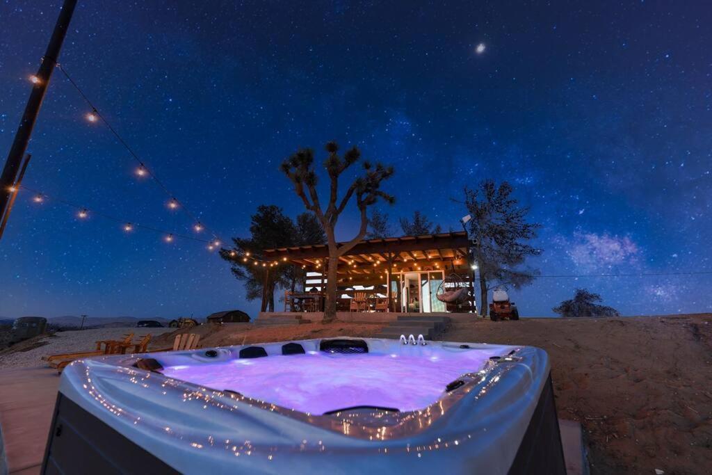 The Invisible Wind Cabin- Joshua Tree Amazing View 尤卡谷 外观 照片