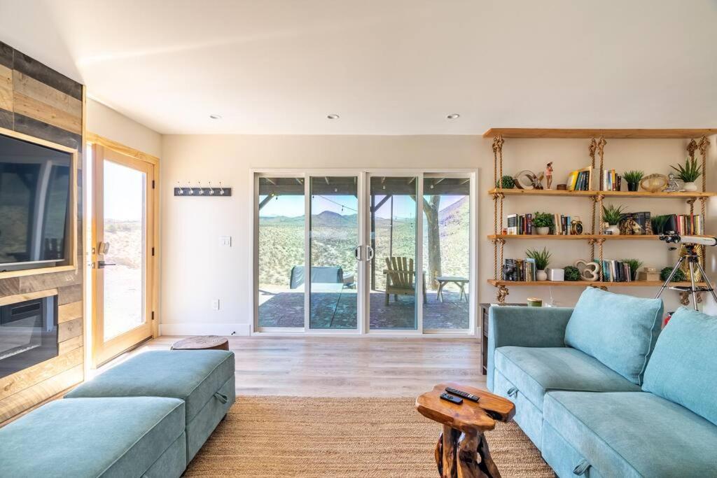 The Invisible Wind Cabin- Joshua Tree Amazing View 尤卡谷 外观 照片