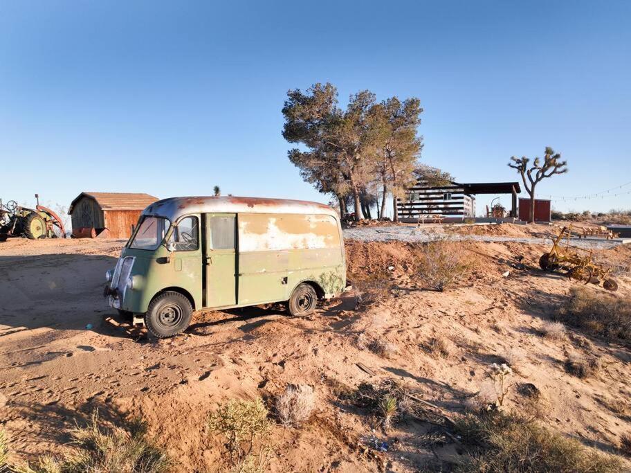 The Invisible Wind Cabin- Joshua Tree Amazing View 尤卡谷 外观 照片