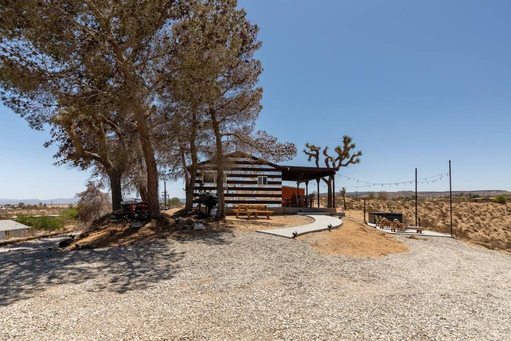 The Invisible Wind Cabin- Joshua Tree Amazing View 尤卡谷 外观 照片